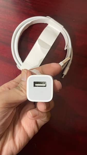 ORIGINAL OFFICIAL APPLE IPHONE ADAPTER + WIRE 4