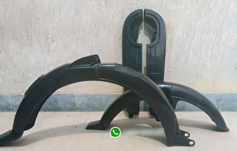 Plastic Fiber Mudguard Chain Cover CD 70 6