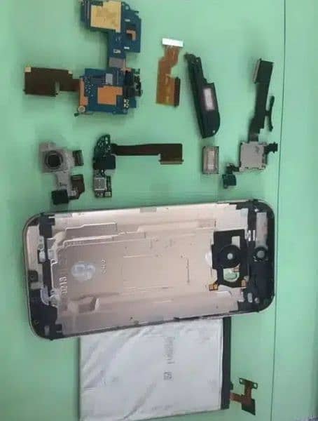 Htc M8 original panel battery and other parts for sale 0