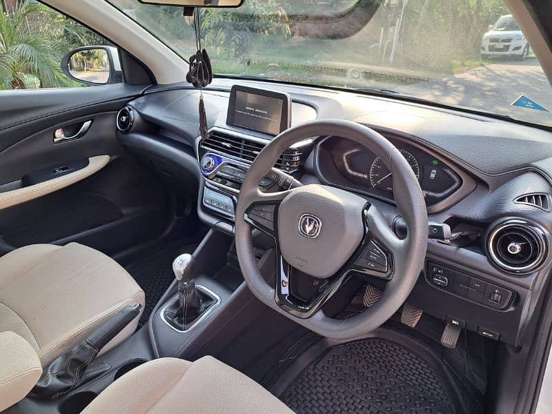 Changan Alsvin comfort 1.37 MT 6