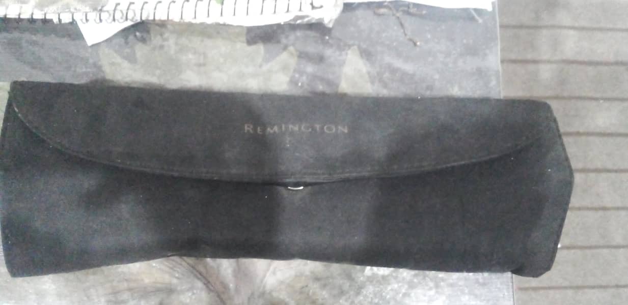 Used Remington straightner 0