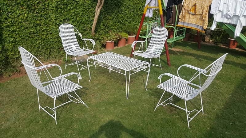 Garden Chairs with Table 2