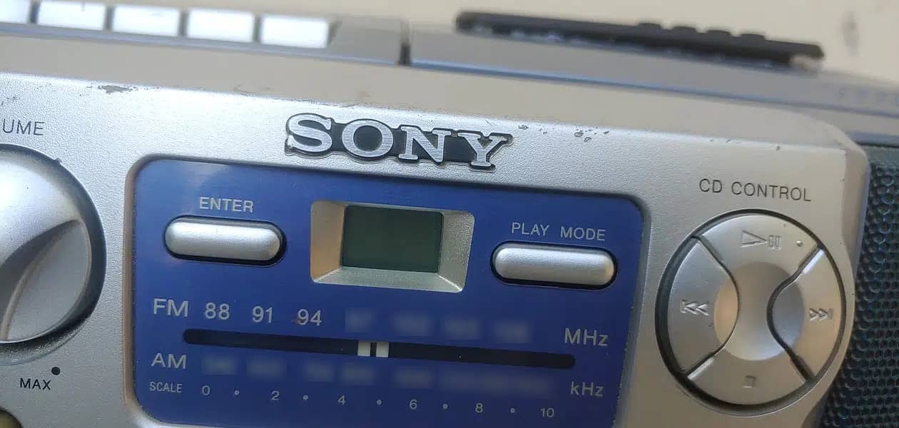 Sony CD. tape with Bluetooth player 9