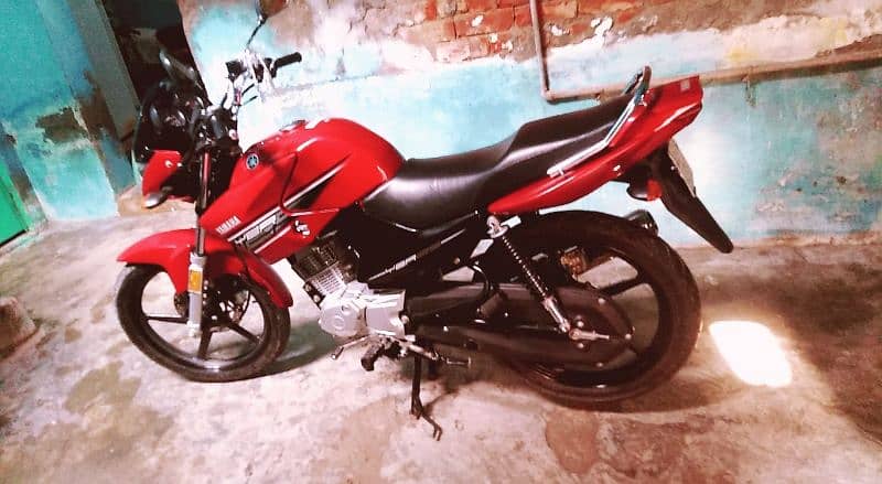 Yamaha YBR 125 Sale in Lahore 7