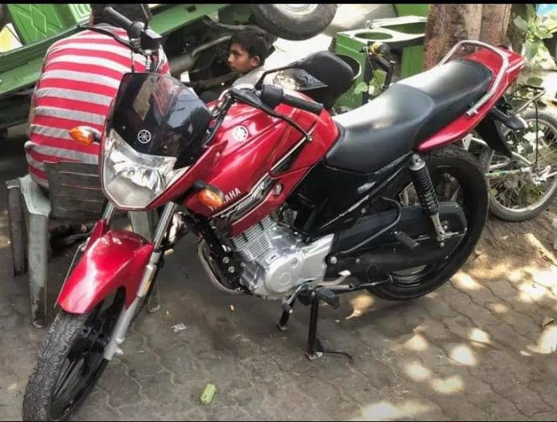 Yamaha YBR 125 Sale in Lahore 8