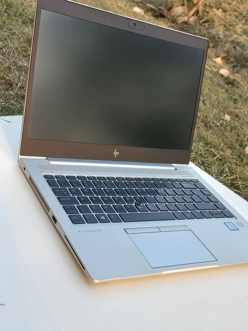 hp elitebook 840 g5 core i5 8th gen  : 03018531671 13