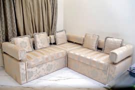 15 SEATER SOFA SET DEWAN WITH CENTER TABLE