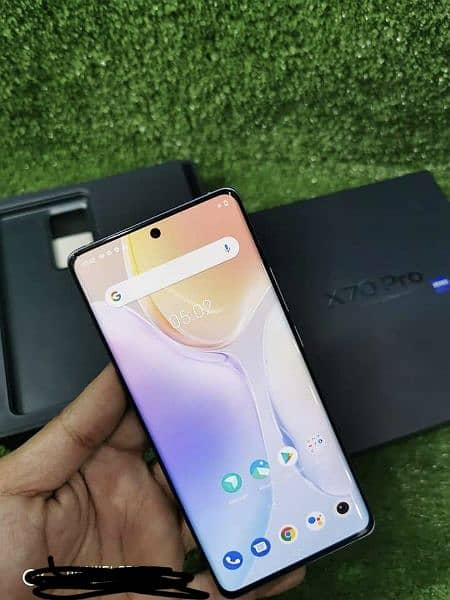 Vivo x70 pro 7