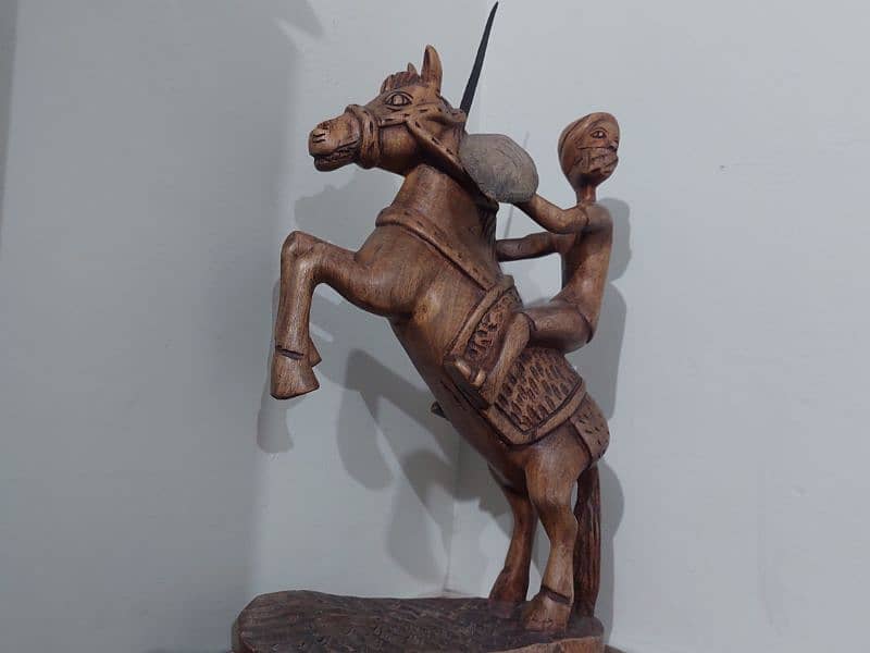 soveniour horse with sword and shield/ show piece/ wooden sculpture 1