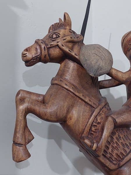 soveniour horse with sword and shield/ show piece/ wooden sculpture 3