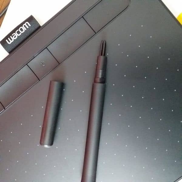 Wacom Graphic Tablet for Sale 3