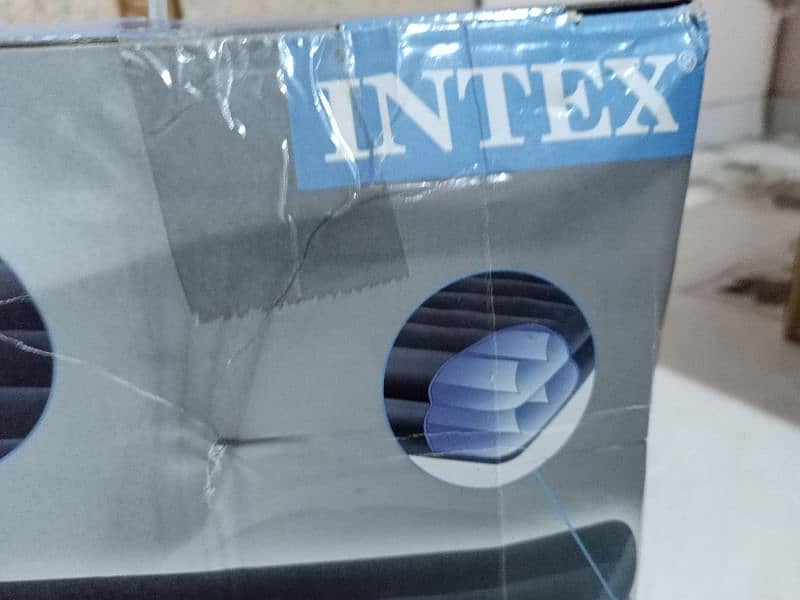 Intex air mattress 0