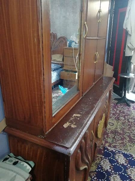 Bed with Dressing Table Full Size & metres 9