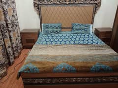 Bed,Side
