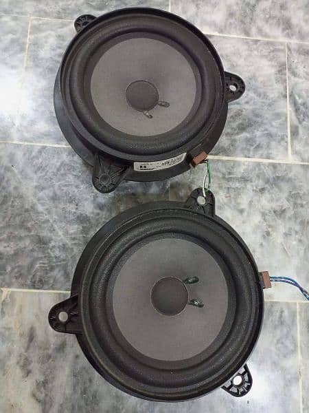 BOSE 6.5" Car Door Speakers Pair 3