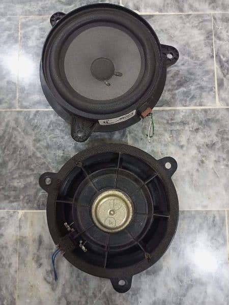 BOSE 6.5" Car Door Speakers Pair 3