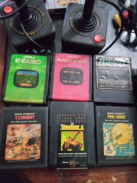 Retro Video Game Console, Atari, Nintendo 64, Sega, PS1 15