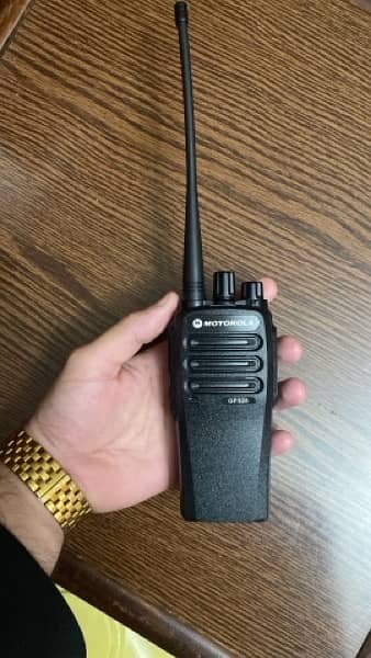 Motorola | Hyt | Walkie Talkie | Wirless Set | Radio 3