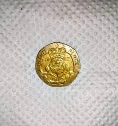 1982 Queen Elizabeth Coin 20 Pence