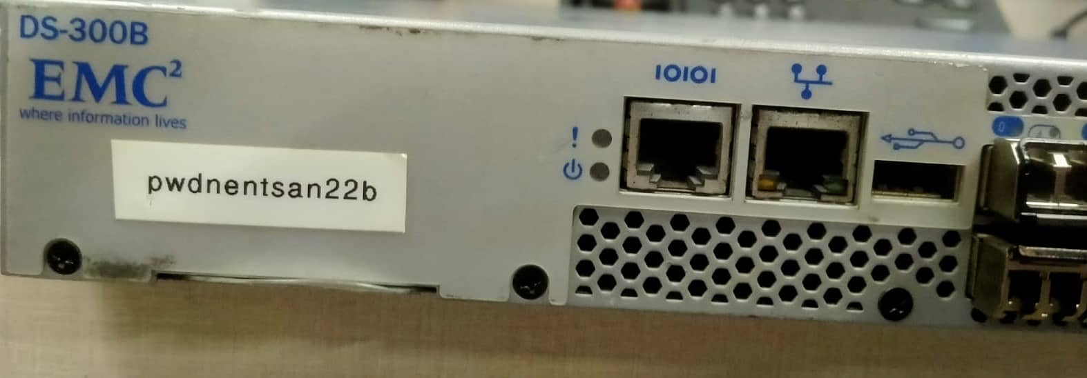 DELL DS-300B EMC SWITCH 0