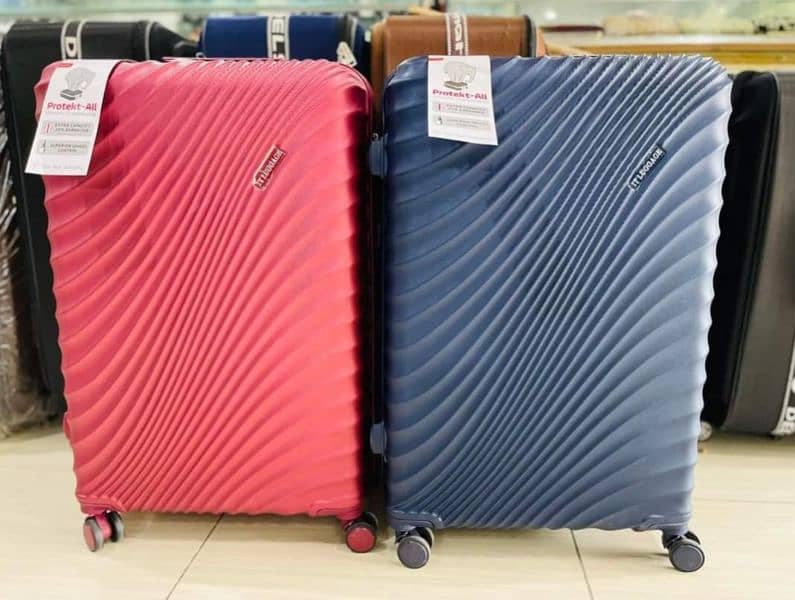 Travel Bags / Hand Carry Bags / Luggage Bags/laptop bags Available 16