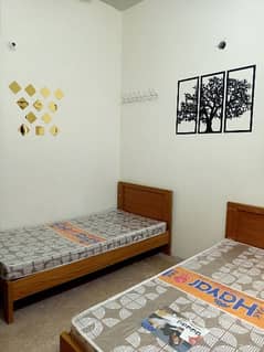 Tulip Boys Hostel/Living space/Accomodation/Room in E11