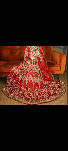 discounted price brand new bridal wear lehnga choli woth haevy dupta 2