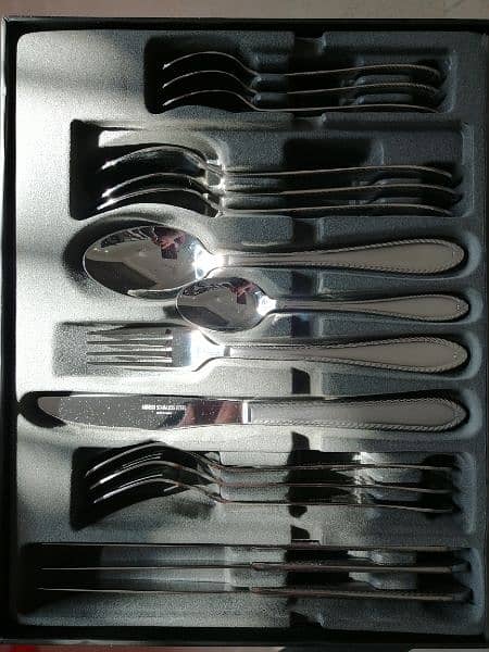 Miniso Cutlery Set (16 PIECE) 2