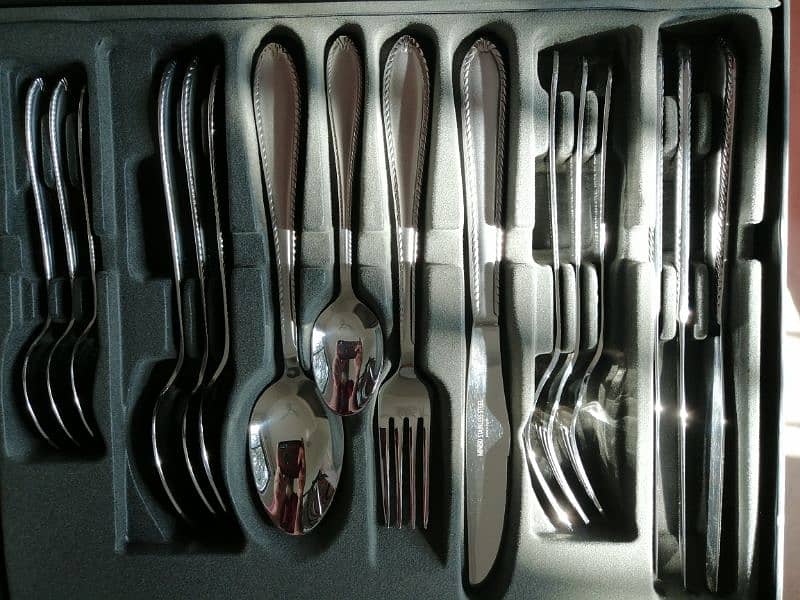 Miniso Cutlery Set (16 PIECE) 3