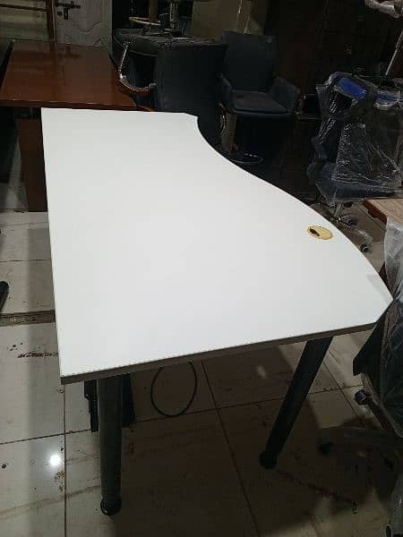 imported table / working desk / work station / imported desk 1