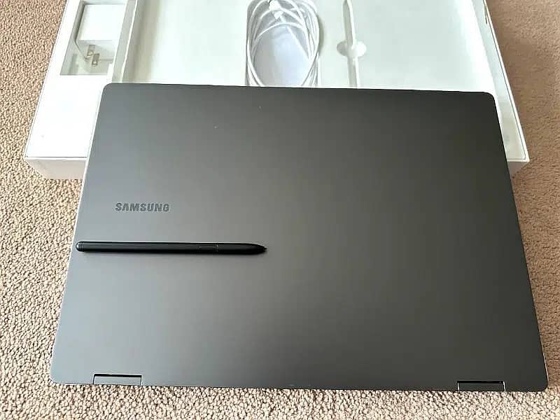 Samsung Galaxy Book 3 Pro - 360 - Touch 0