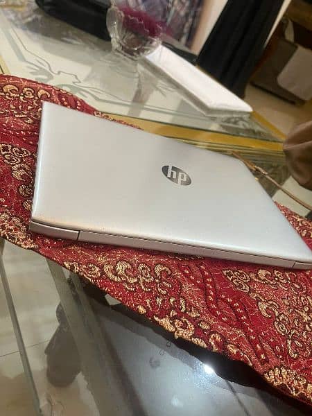 hp 440 G5 Metal design i5 8th Generation 4