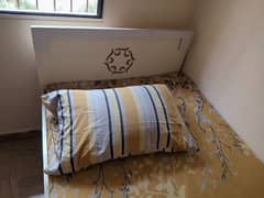 2 single bed with master mattress