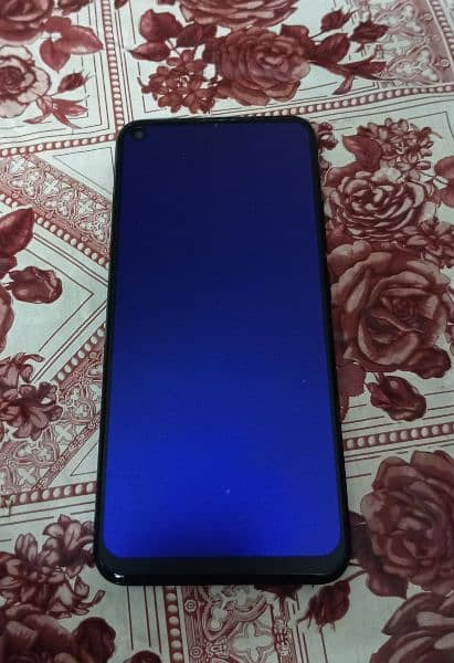 Vivo Y30 4/128 gb 8