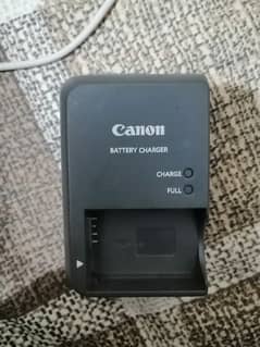 Canon Battery Charger CB-2LZE 0