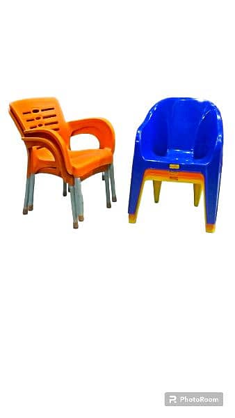 plastic chair 3