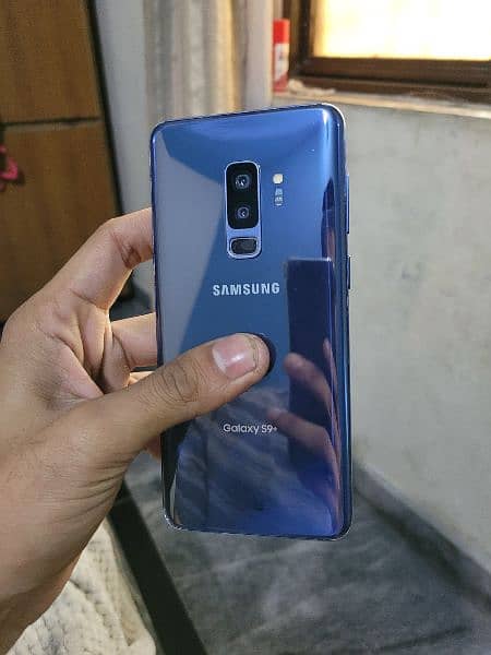 Samsung galaxy S9 plus 4