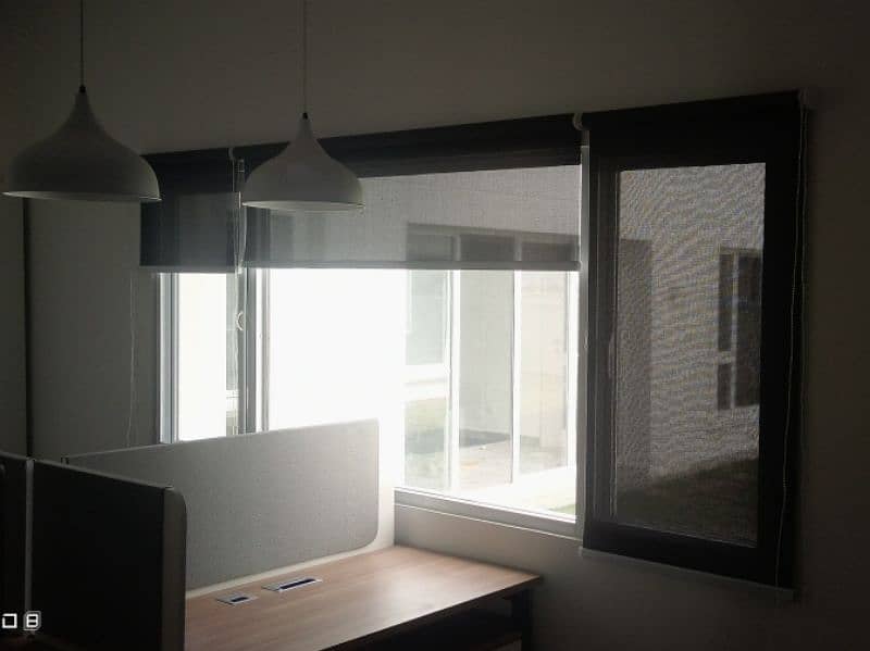 Window Blinds | Wifi Curtain | Office Blinds | Sunlight Darkout blind 3