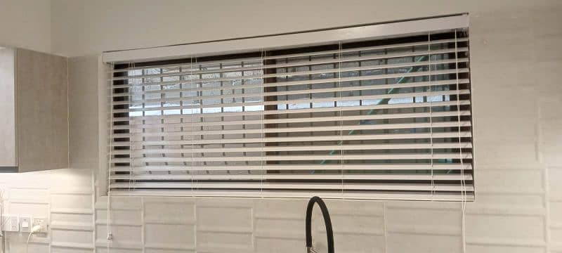 Window Blinds | Wifi Curtain | Office Blinds | Sunlight Darkout blind 6