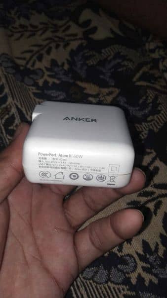 MacBook pro 13 inche charger by Anker 1