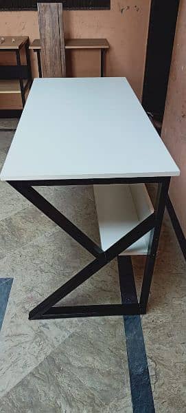 Computer Table. Study Table. Workstation for Home and Office. 9