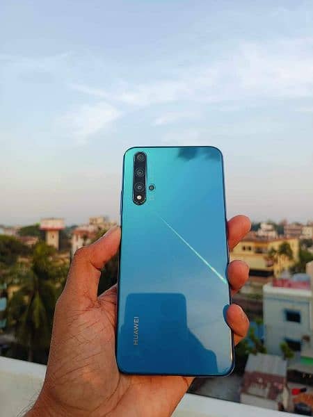 selling My huawei nova 5t ram 8gb Rom 128gb - Mobile Phones