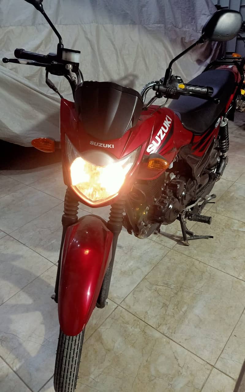 Suzuki Gr 150cc Red Color condition 10/10 5