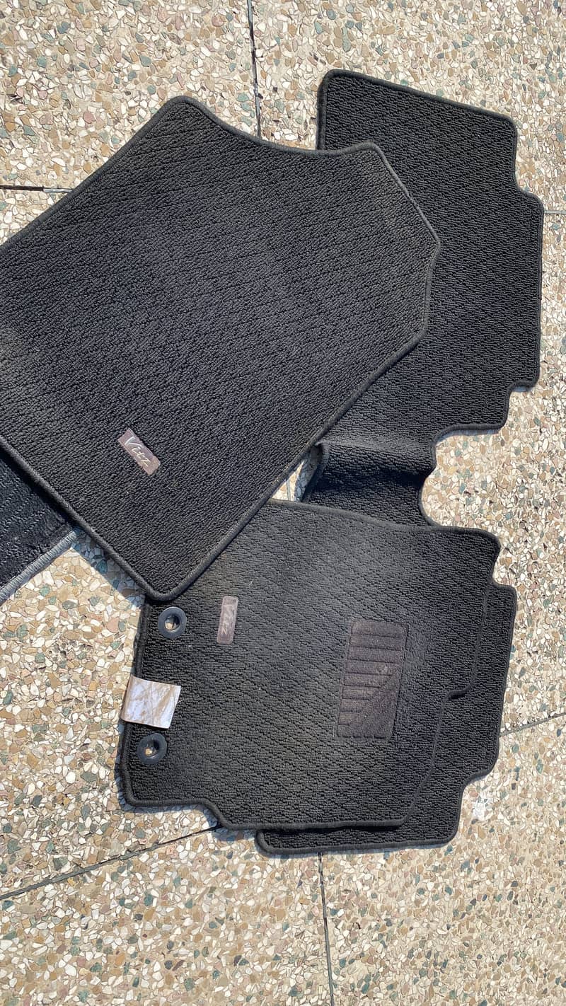 Nissan Dayz Roox Highway Star Note side mirrors Dash cam floor mats 2