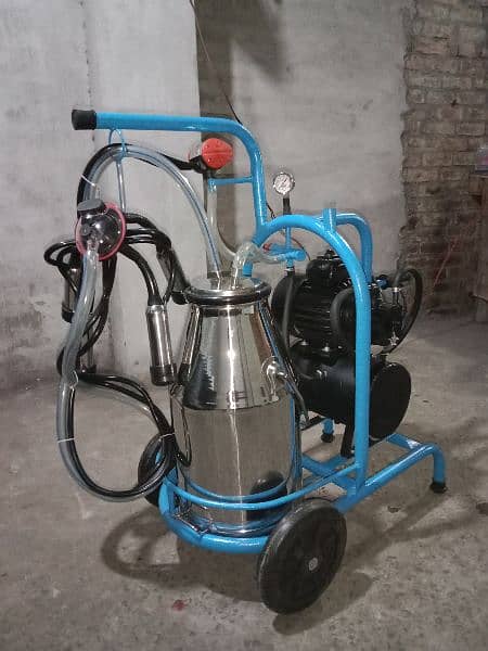 cow milking machine/ milking machine for sale in pakistan / for sale 1