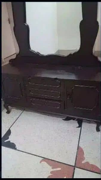 Nice Condition , Dressing Table 0