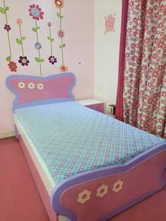 Girls' bedroom full furniture set 0