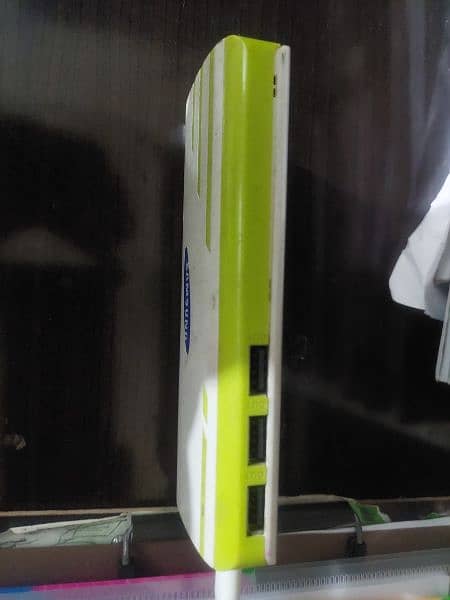 Samsung 20000 mAH power bank is available for sale 2
