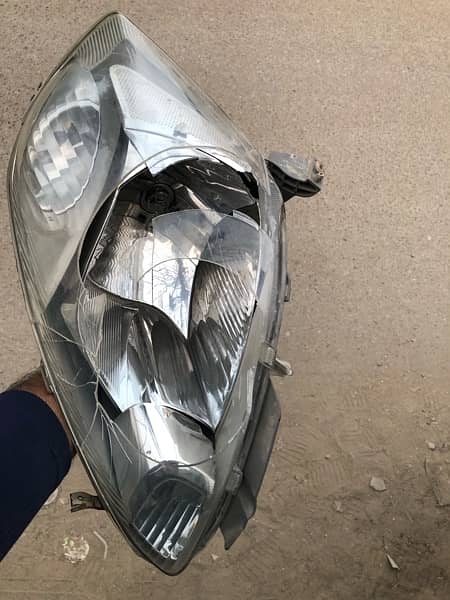 Toyota Passo 2007/12 Left Headlight Slightly Glass Broken Cover Used 0