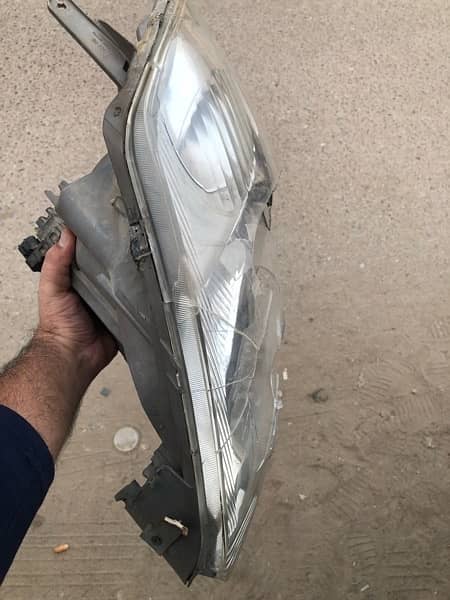 Toyota Passo 2007/12 Left Headlight Slightly Glass Broken Cover Used 2